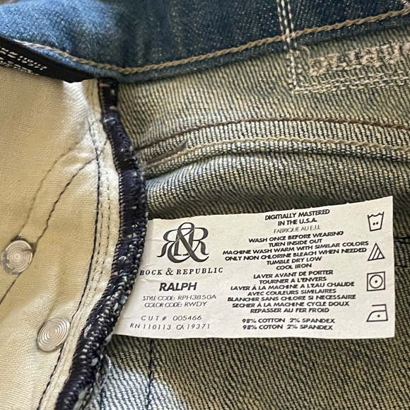 ROCK & REPUBLIC - Ralph Low Rise Relaxed Straight Leg - Picture 13 of 13